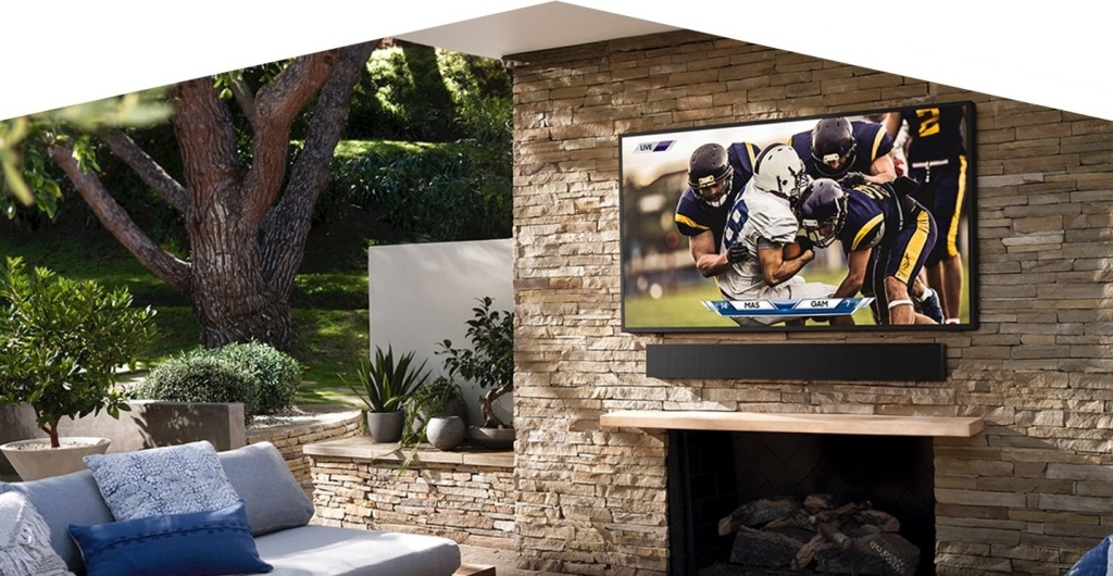 Samsung QLED The Terrace – Televizor na vaši terasu