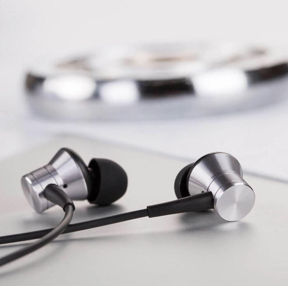 Slúchadlá do uší 1MORE Piston Fit In-Ear Headphones Silver