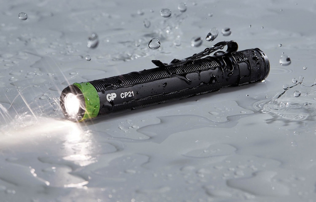 Vodoodolná baterka GP CP21