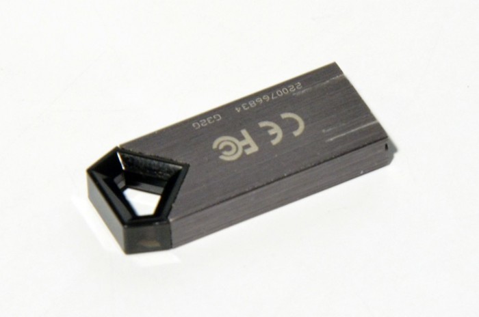 A-Data UC510 32GB, titanium