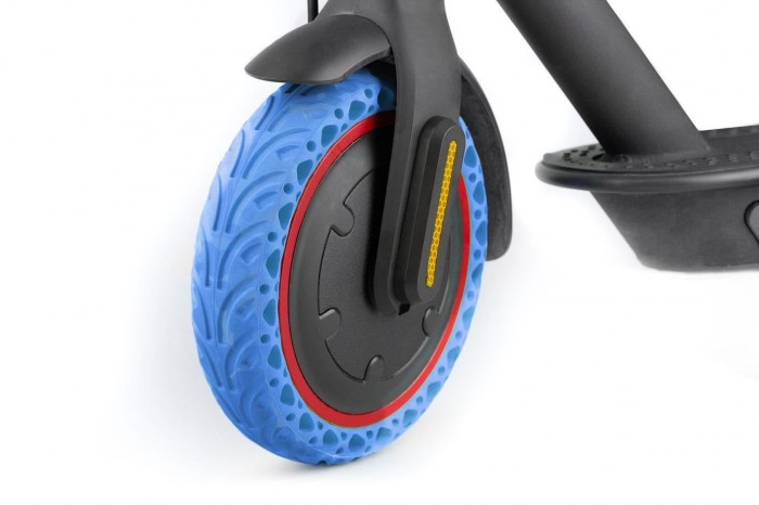Bezdušová pneumatika pre Xiaomi Scooter, modrá