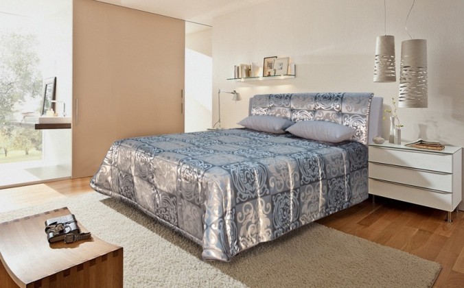Čalouněná postel King - 180x200