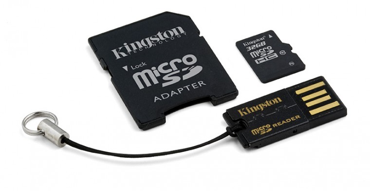 Kingston Micro SDHC 32GB Class 10 + USB čtečka, adaptér