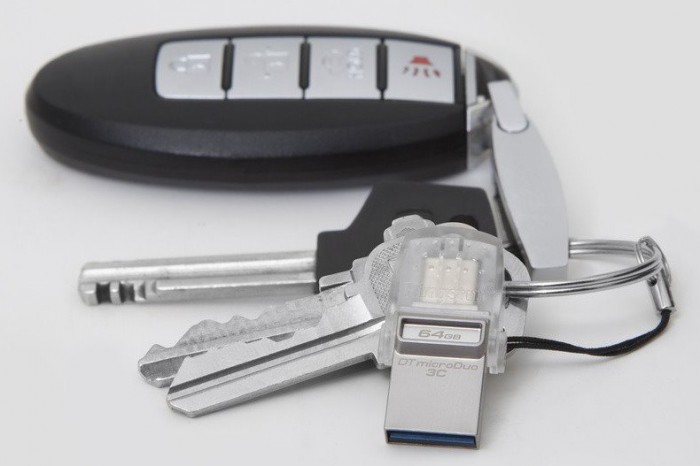 USB kľúč 32GB Kingston DT MicroDuo 3C, 3.0 (DTDUO3C/32GB)